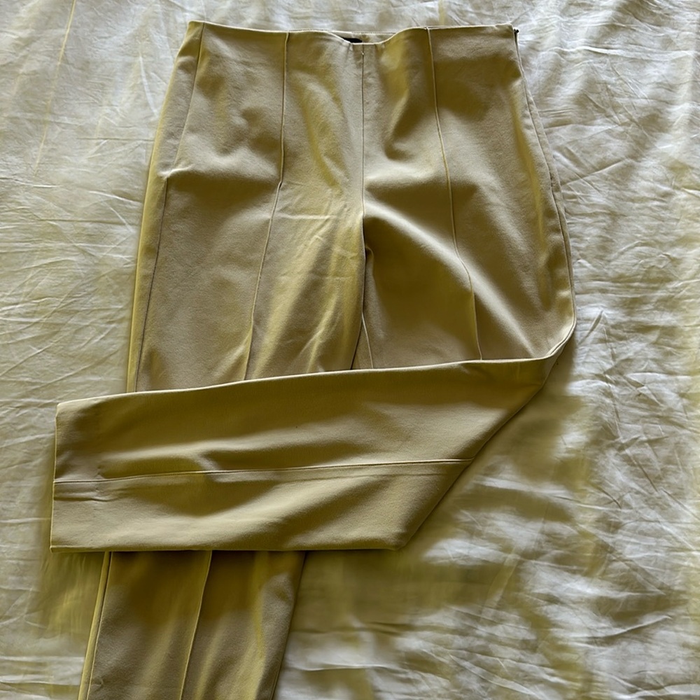 Theory khaki colored pants. Ankle zippers. Size 8